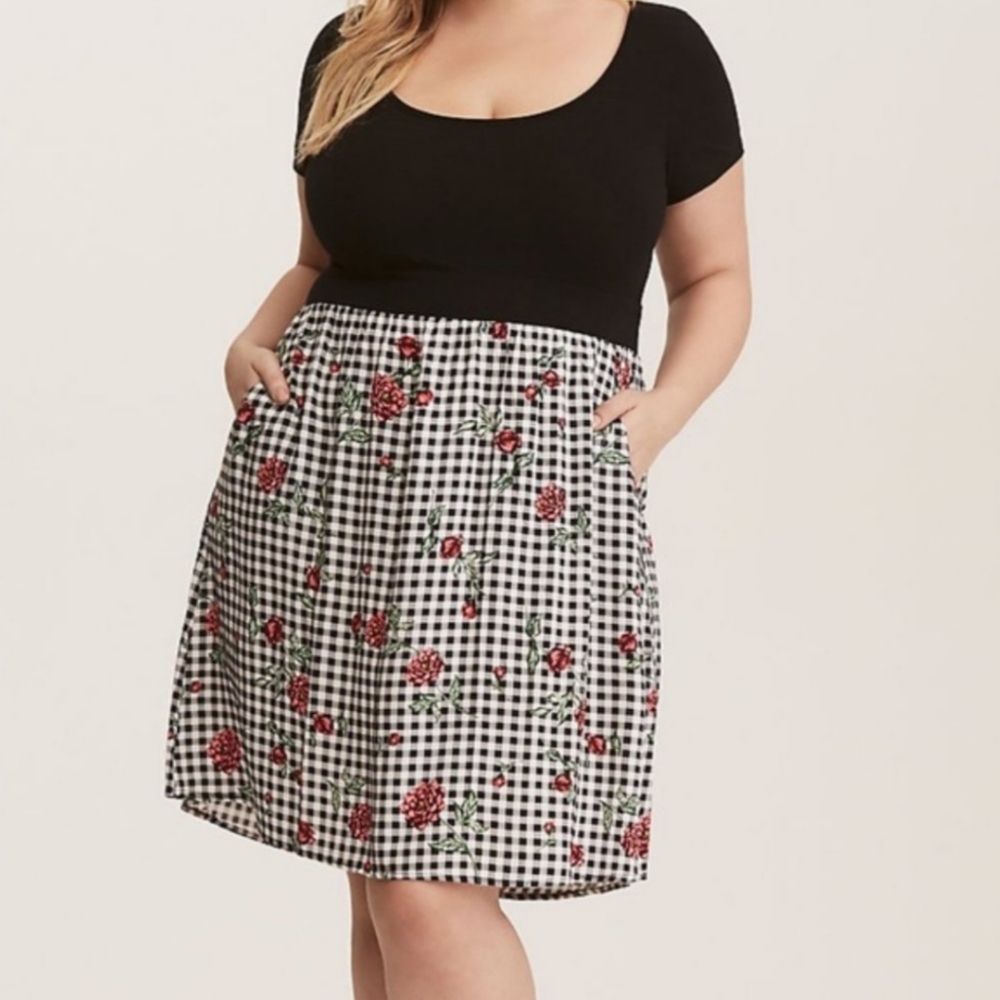 Torrid Black and White Gingham Floral Dress